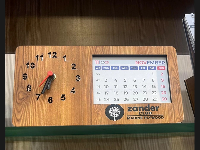 Calendar with Clock 1